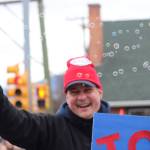 More bubbles! (Brendan Shykora/Morning Star)