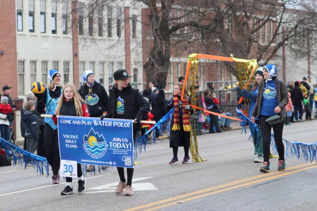 Water polo makes its debut on 27th Street. (Brendan Shykora/Morning Star)